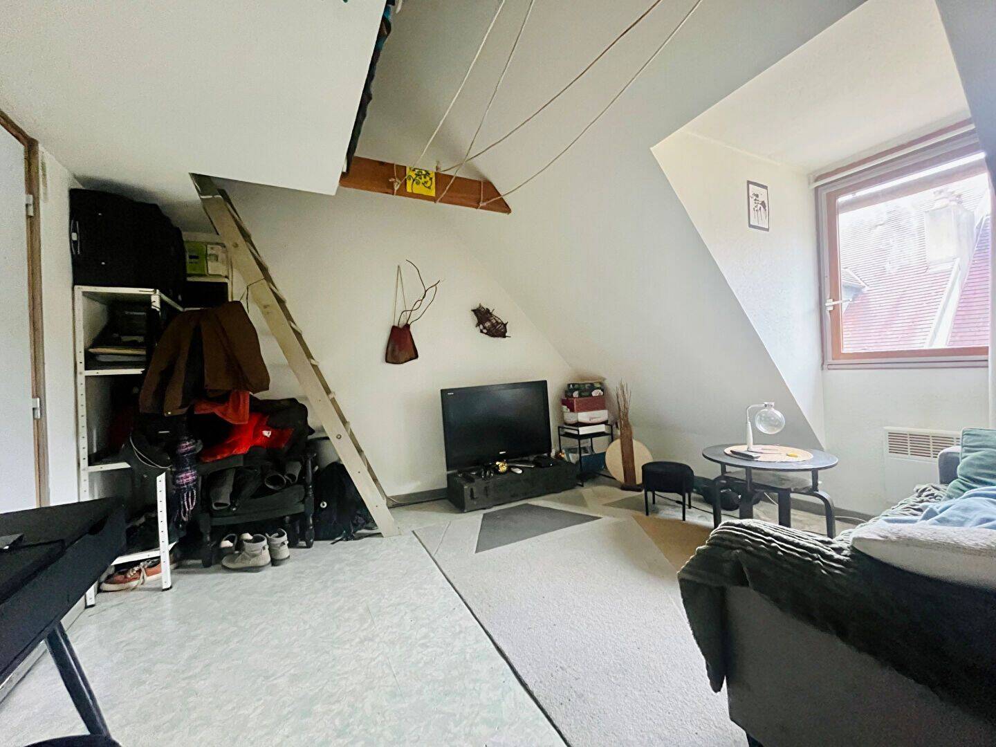 Appartement 1 pièce 54 m² · à Besançon · 54 m² · 185 000 €