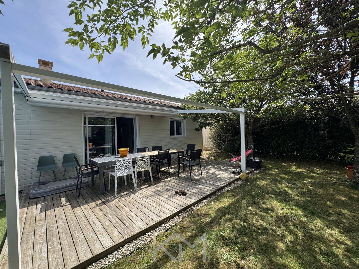 Maison 5 pièces 94 m² · à Vouneuil-sous-Biard · 94 m² · 238 500 €