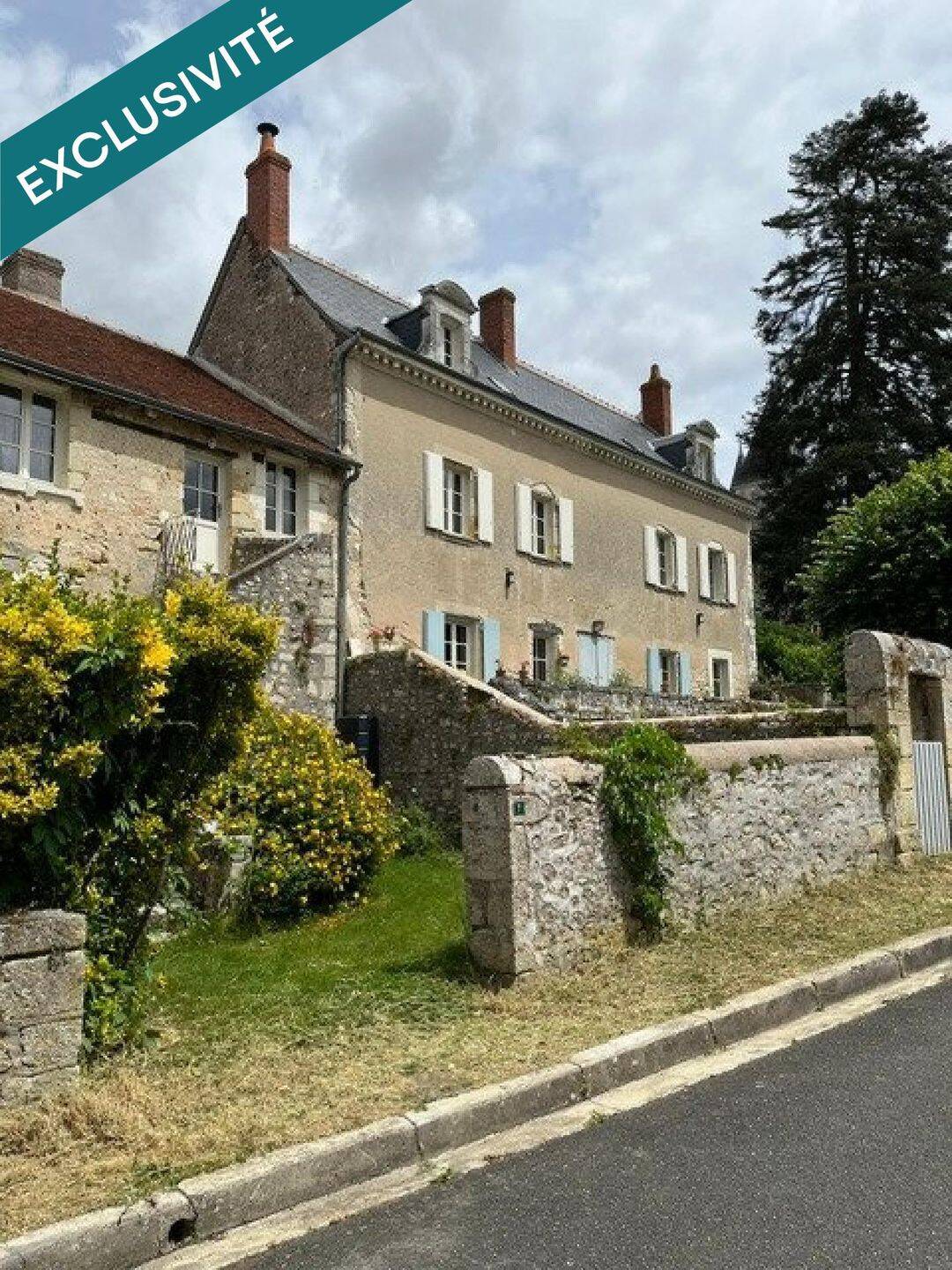 Maison 6 pièces 210 m² · à Villeloin-Coulangé · 210 m² · 345 000 €