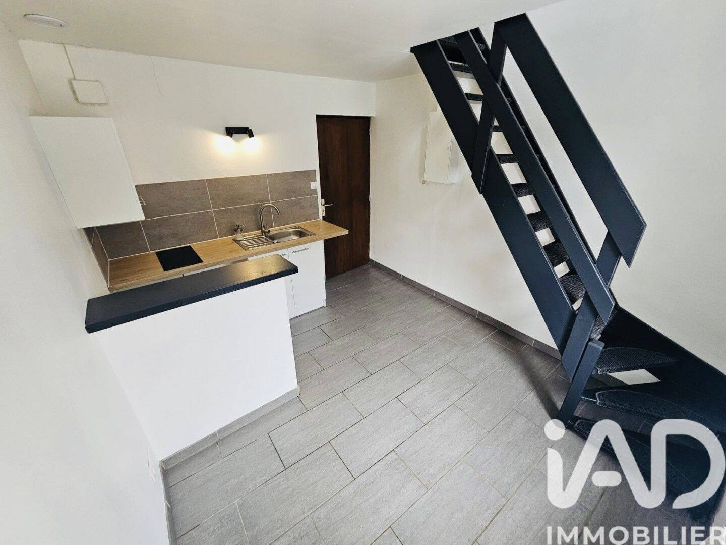 Appartement 2 pièces 22 m² · à Pont-Sainte-Maxence · 22 m² · 490 €