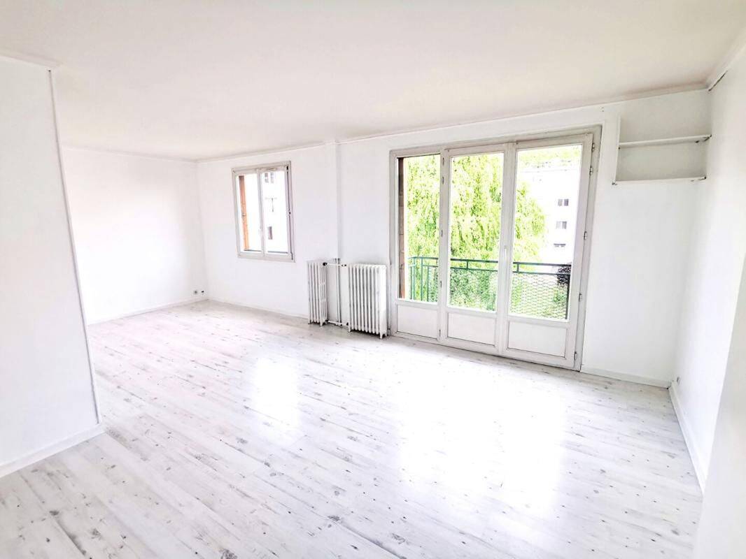 Appartement 4 pièces 64 m² · à Chelles · 63,6 m² · 180 800 €