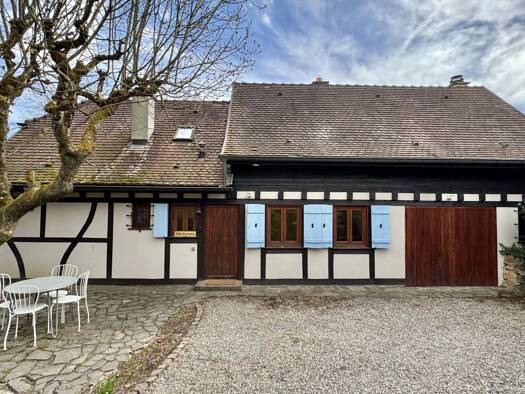 Maison à vendre 294 000 € 5 pièces 2 chambres 96 m² 533 m² de terrain Sternenberg 68780