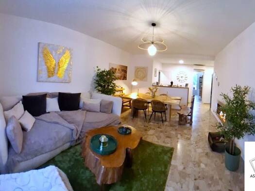 Appartement à vendre 420 000 € 3 pièces 2 chambres 88 m² RDC Ajaccio 20000