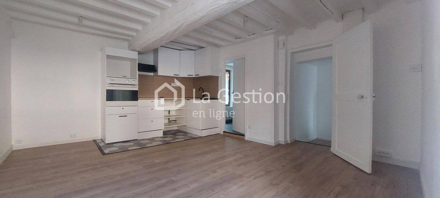 Appartement 2 pièces 56 m² · à Cergy · 56 m² · 960 €