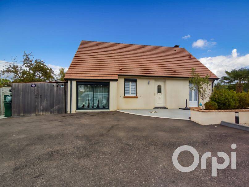 Maison 6 pièces 116 m² · à Gournay-en-Bray · 116 m² · 242 000 €
