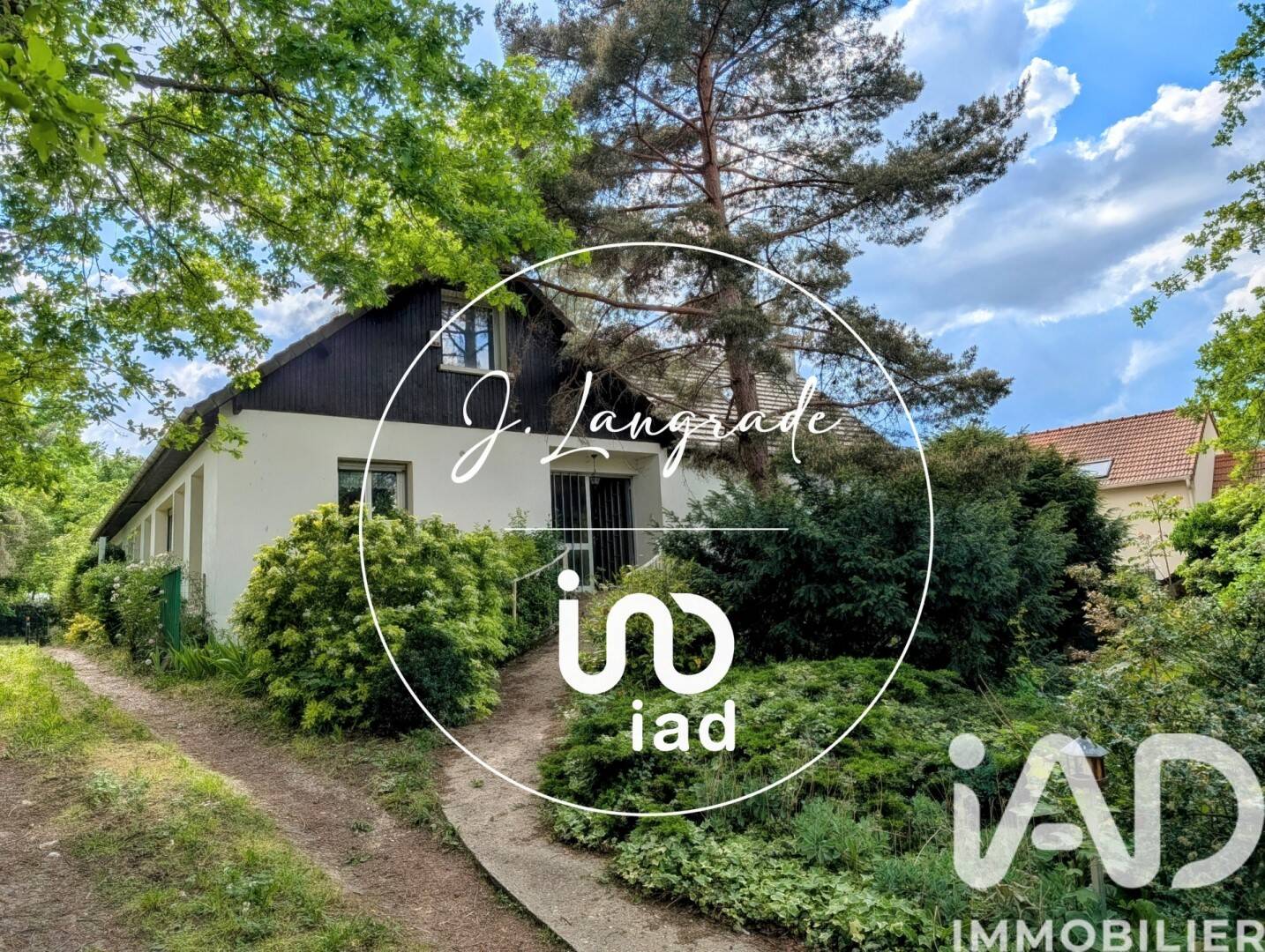 Maison 8 pièces 182 m² · à Beauchamp · 182 m² · 539 000 €