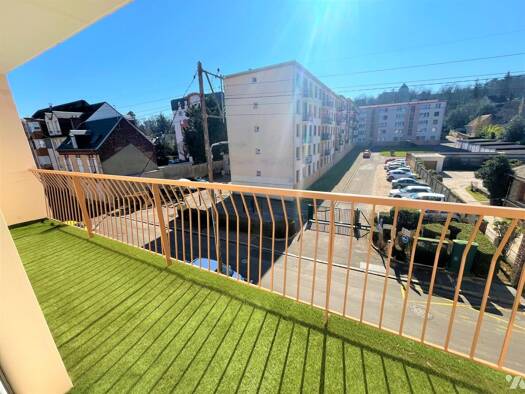 Appartement à vendre 99 900 € 3 pièces 2 chambres 69,8 m² 2ème étage Évreux 27000