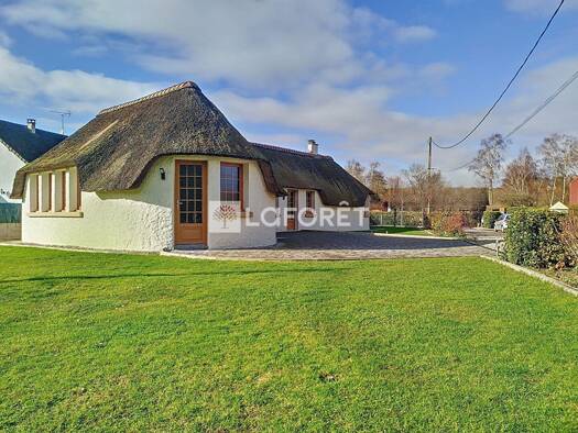 Maison de plain-pied à vendre 298 000 € 5 pièces 4 chambres 128 m² 994 m² de terrain Faubourg de la Bouvaque Abbeville 80100