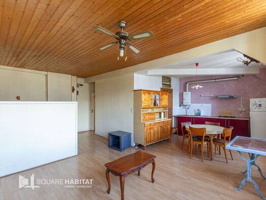 Triplex à vendre 93 400 € 1 pièce 43 m² Étage 3/3 Argelès-Gazost 65400