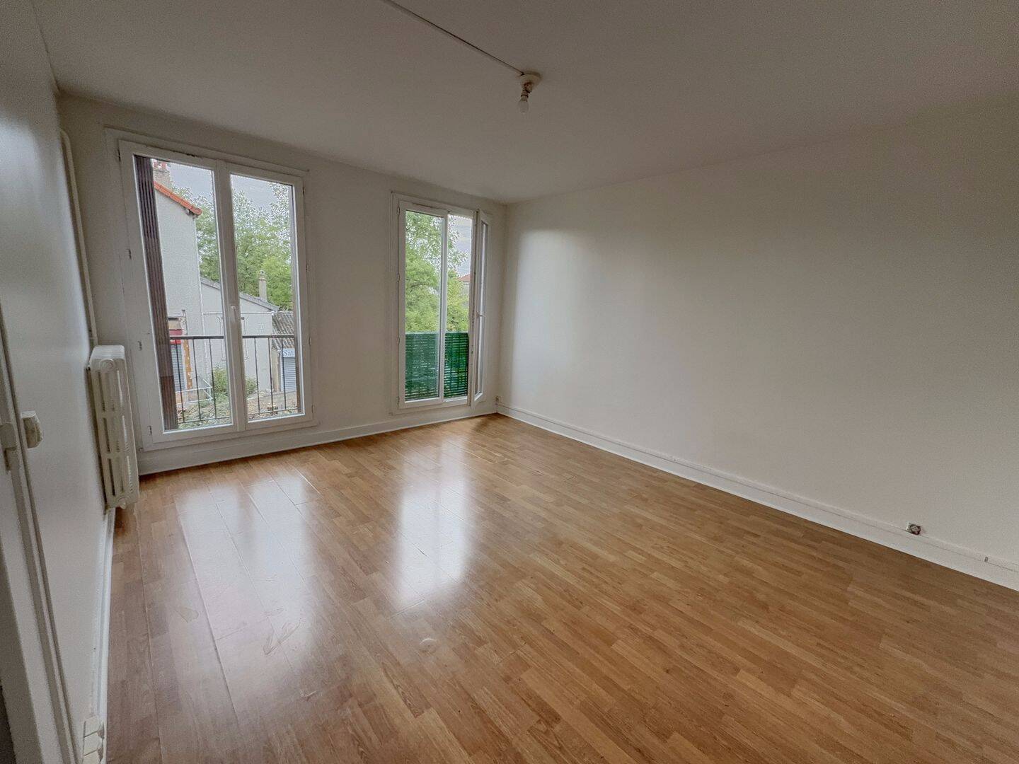 Appartement 1 pièce 33 m² · à Aulnay-sous-Bois · 32,7 m² · 139 900 €