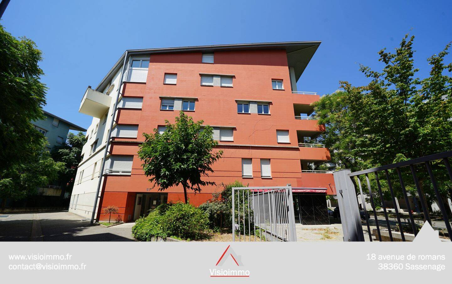 Appartement 3 pièces 63 m² · à Grenoble · 63 m² · 160 000 €