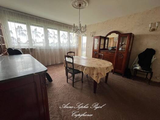 Appartement à vendre 155 000 € 4 pièces 3 chambres 68 m² Étage 4/4 Bas Domont Domont 95330