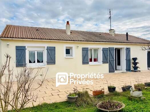 Maison de plain-pied à vendre 259 900 € 4 pièces 3 chambres 113 m² 1 340 m² de terrain Bourcefranc-le-Chapus 17560
