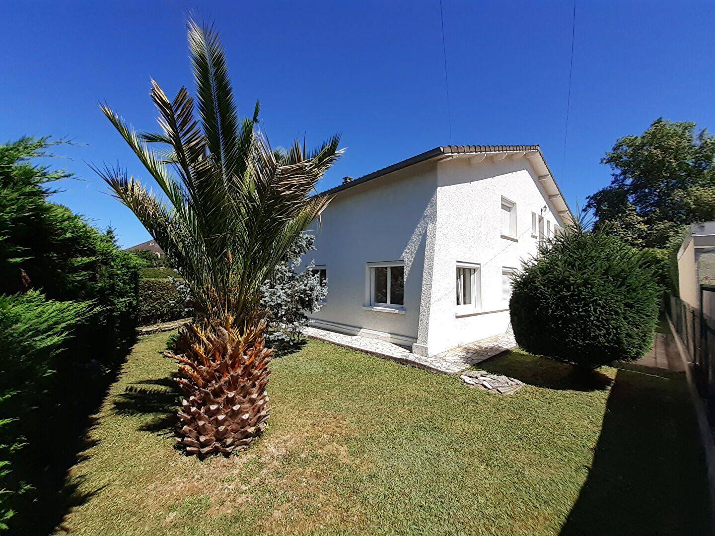 Maison 9 pièces 175 m² · à Pau · 175 m² · 269 000 €