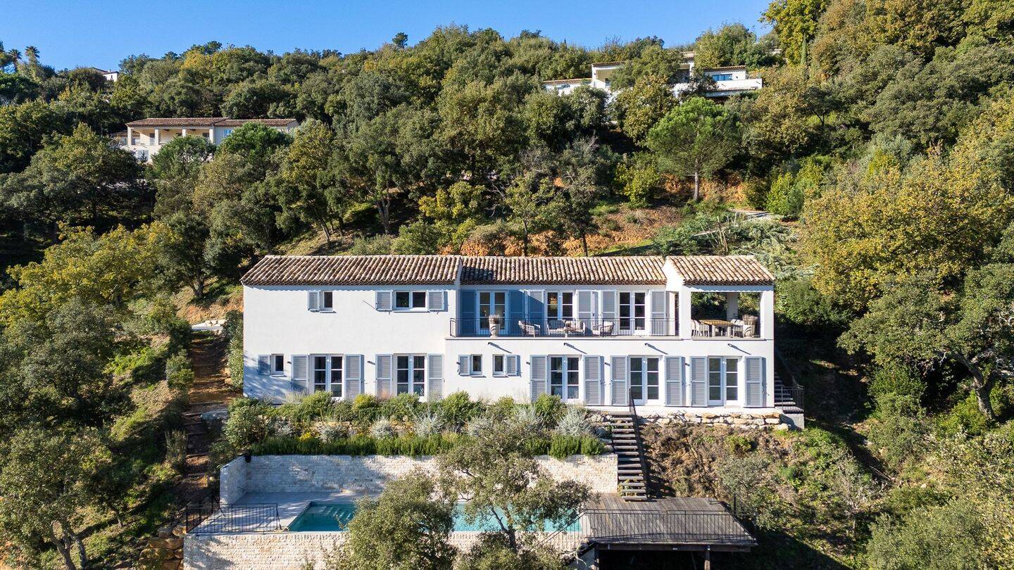 Maison 8 pièces 193 m² · à Grimaud · 193 m² · 2 290 000 €