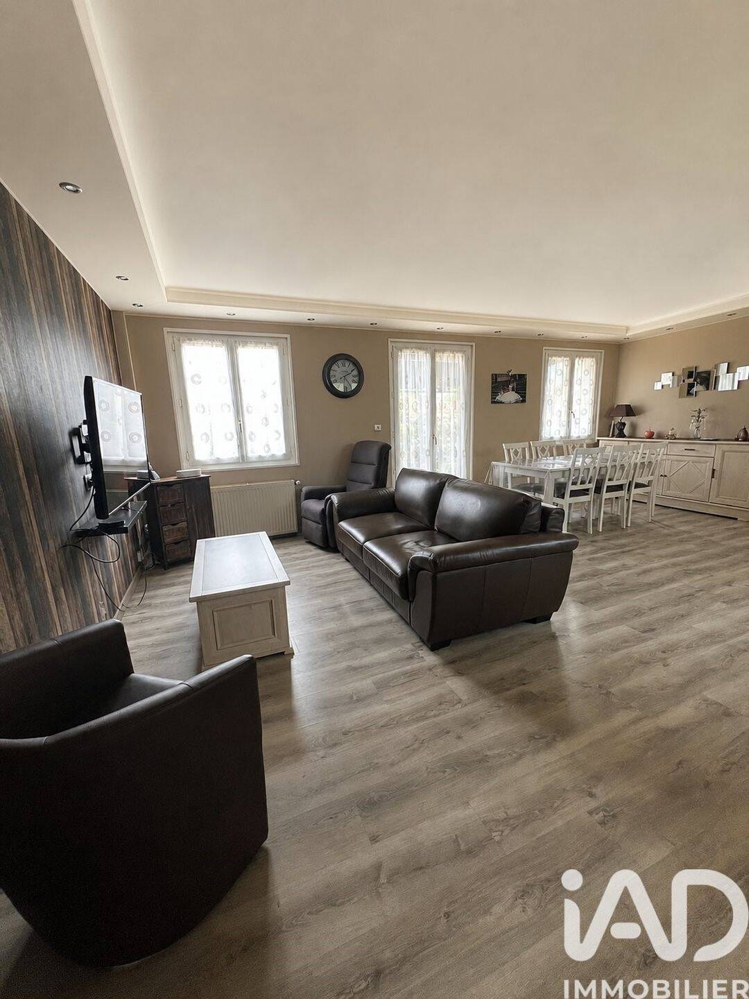 Maison 4 pièces 92 m² · à Trouy · 91,9 m² · 135 000 €