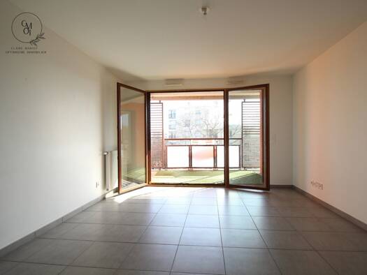 Appartement à vendre 315 000 € 3 pièces 2 chambres 65 m² Étage 5/7 Girondins Lyon 7ème arrondissement 69007