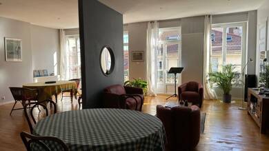 Loft à louer 670 € 2 pièces 1 chambre 98 m² 3ème étage Saint Jacques-Chavanelle Saint-Étienne 42000