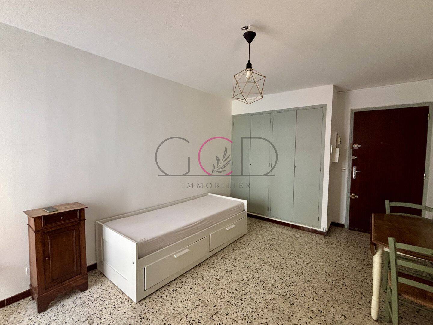 Appartement 1 pièce 25 m² · à Aix-en-Provence · 25 m² · 650 €