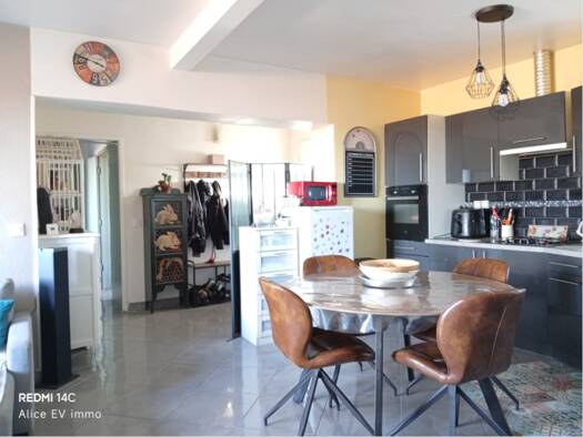 Maison à vendre 155 000 € 6 pièces 4 chambres 115,9 m² Aiguefonde 81200