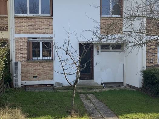 Maison à vendre 265 000 € 5 pièces 3 chambres 97 m² 275 m² de terrain Saint Jean-Les Patis Pontoise 95300