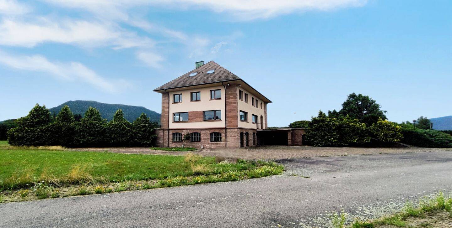 Maison 25 pièces 506 m² · à Saulcy-sur-Meurthe · 506 m² · 1 470 000 €