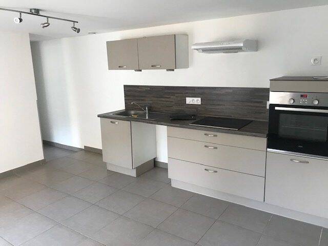 Appartement 3 pièces 69 m² · à Thizy-les-Bourgs · 69 m² · 500 €