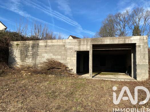 Terrain constructible à vendre 63 000 € 1 053 m² de terrain Arrabloy la Bosserie Gien 45500