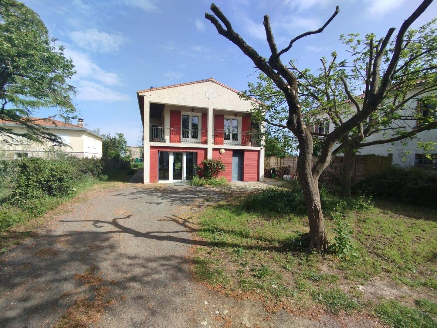 Maison 6 pièces 166 m² · à Échillais · 166 m² · 344 850 €