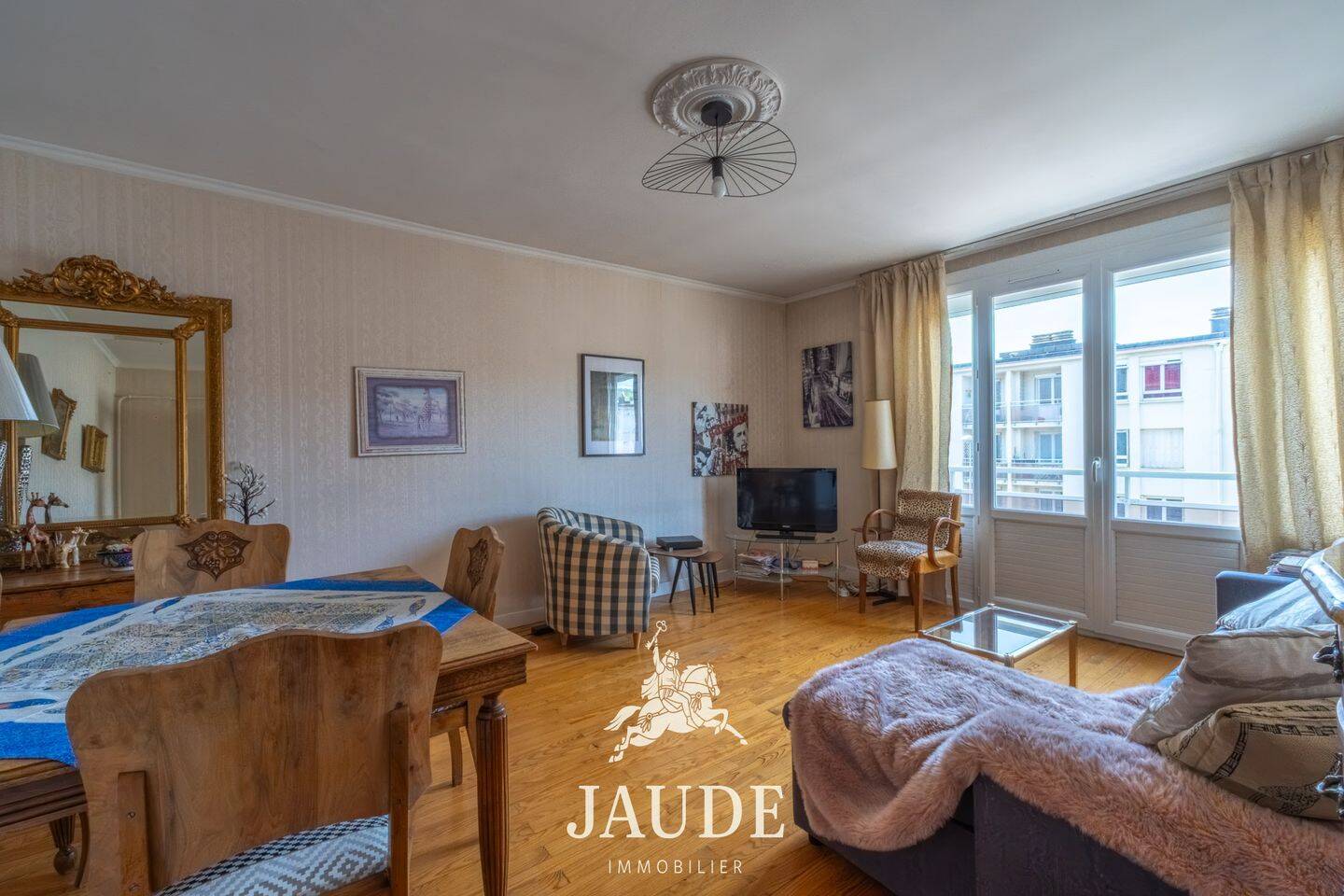 Appartement 4 pièces 74 m² · à Clermont-Ferrand · 74 m² · 147 500 €