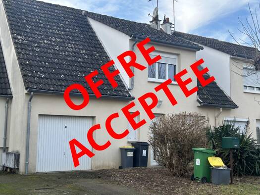 Maison à vendre 122 475 € 5 pièces 4 chambres 95,5 m² 149 m² de terrain Nogent-le-Rotrou 28400