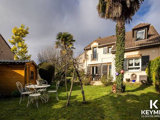 Maison à vendre 399 000 € 6 pièces 4 chambres 120 m² 447 m² de terrain Le Bois Village Chanteloup-les-Vignes 78570