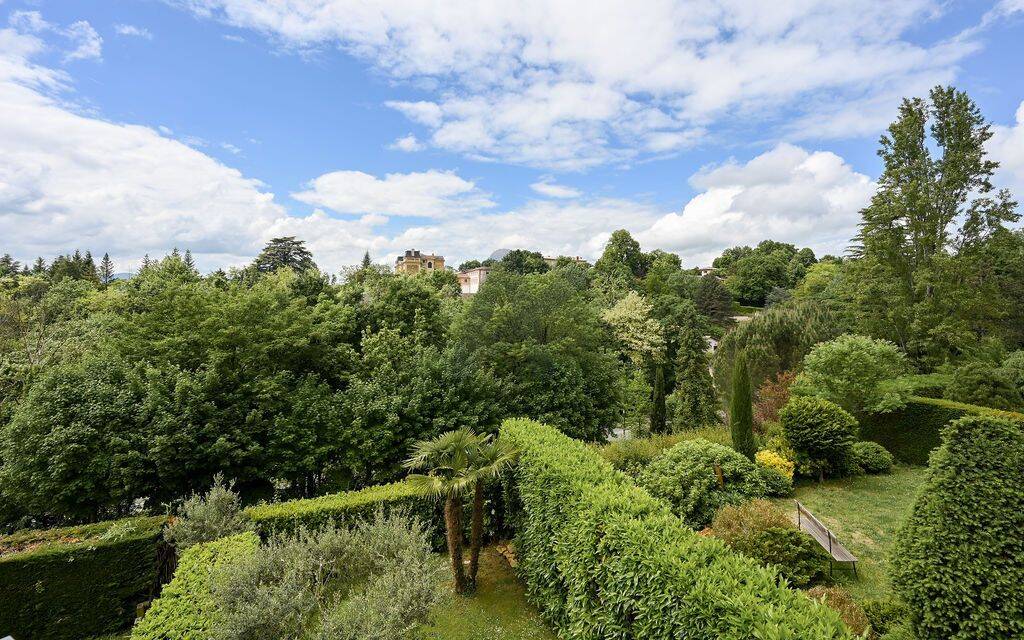 Appartement 4 pièces 116 m² · à Saint-Didier-au-Mont-d'Or · 116 m² · 550 000 €