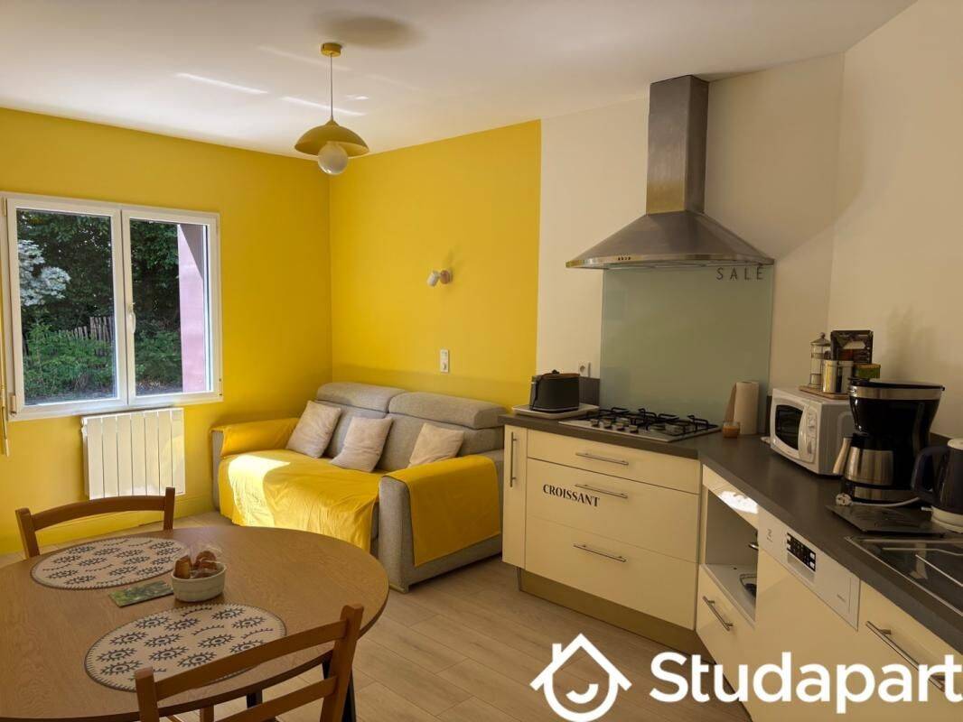 Maison 2 pièces 46 m² · à Séné · 46 m² · 800 €