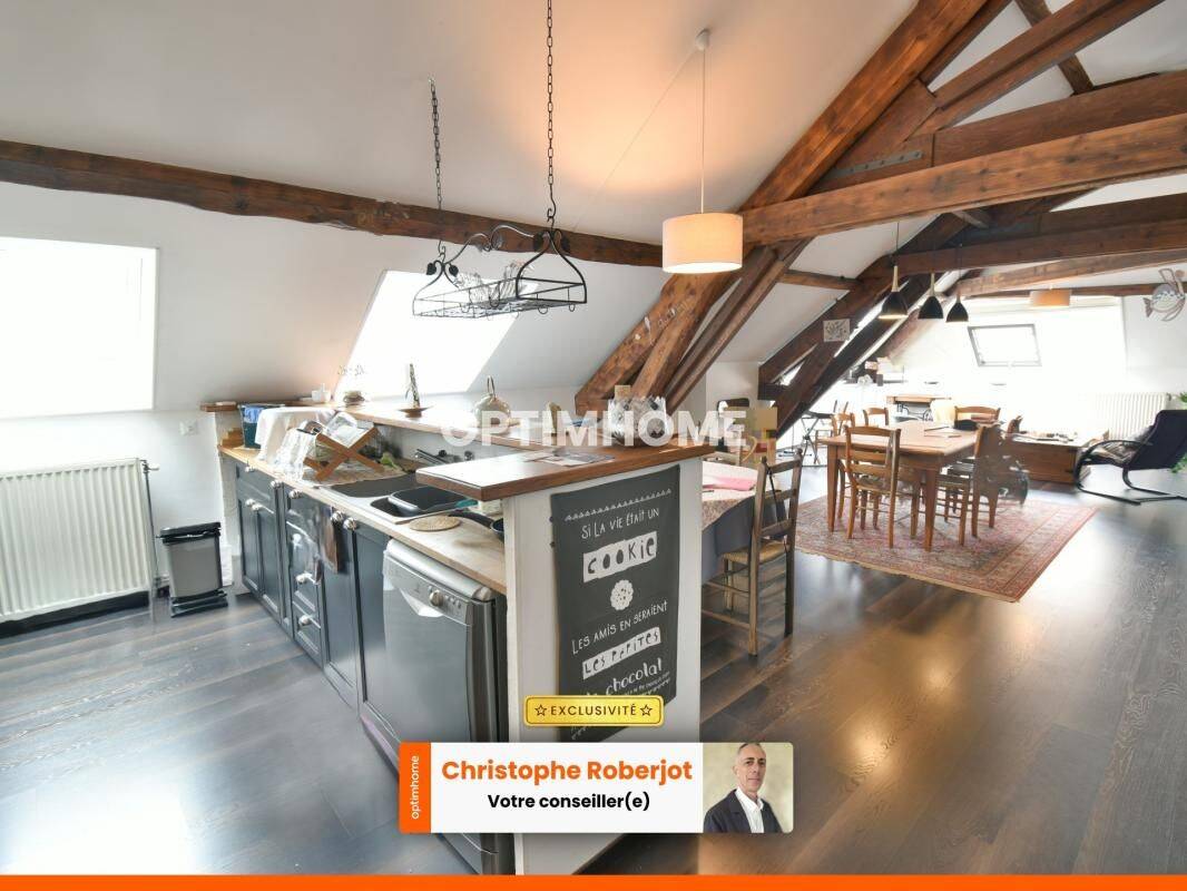Appartement 7 pièces 143 m² · à Chalon-sur-Saône · 143 m² · 245 000 €