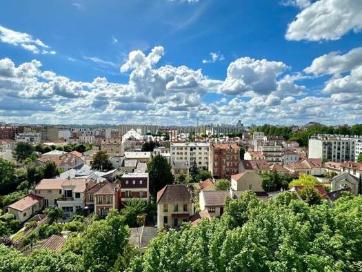 Appartement à vendre 290 000 € 4 pièces 2 chambres 62 m² Étage 8/10 Charentonneau Maisons-Alfort 94700