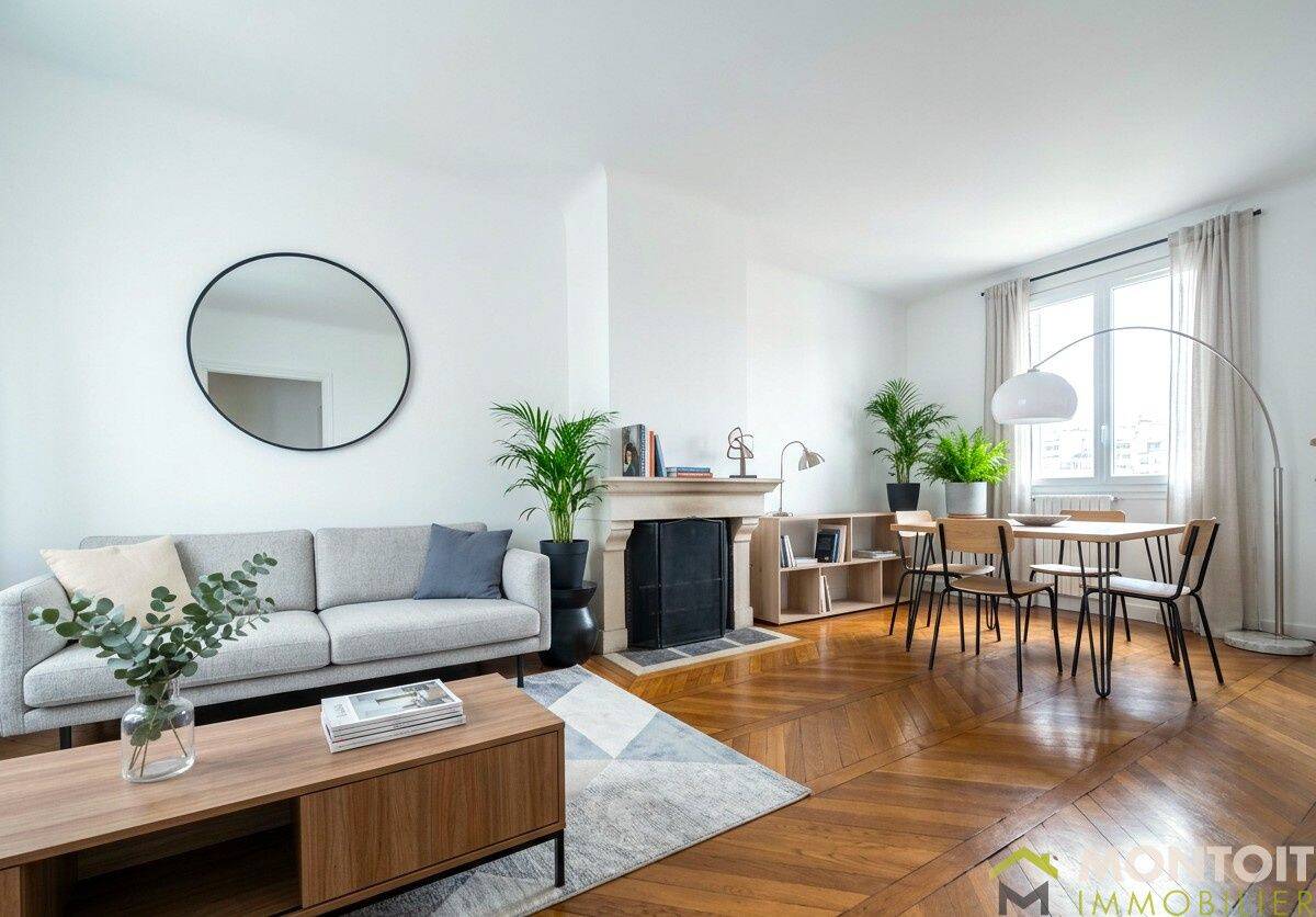 Maison 4 pièces 81 m² · à Thiais · 81 m² · 380 000 €