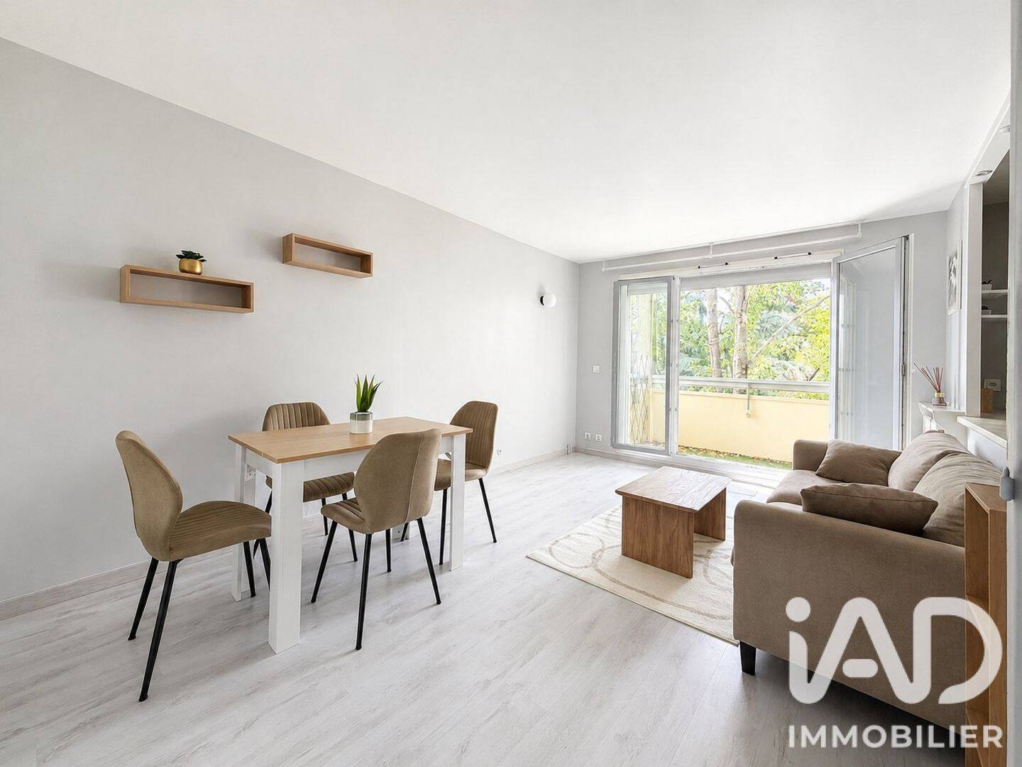 Appartement 2 pièces 47 m² · à Torcy · 47 m² · 990 €/mois
