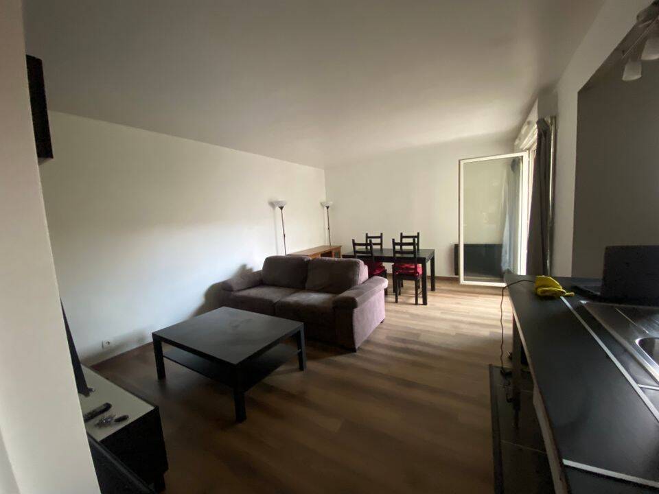 Appartement 2 pièces 48 m² · à Issy-les-Moulineaux · 48 m² · 1 599 €/mois