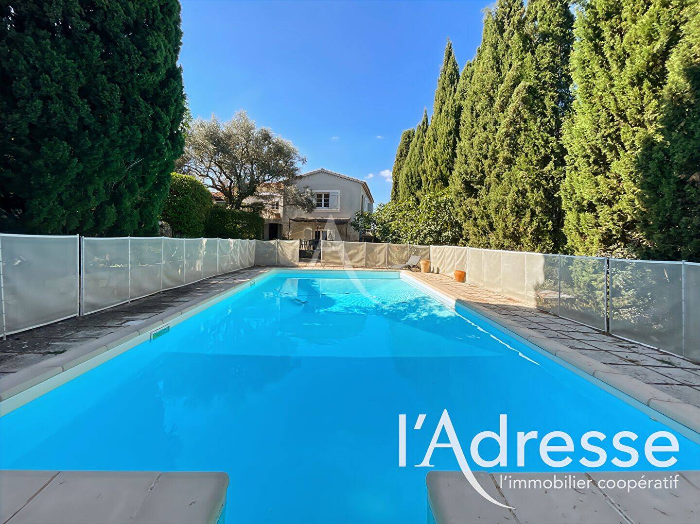 Maison 6 pièces 202 m² · à Le Beausset · 202 m² · 649 000 €