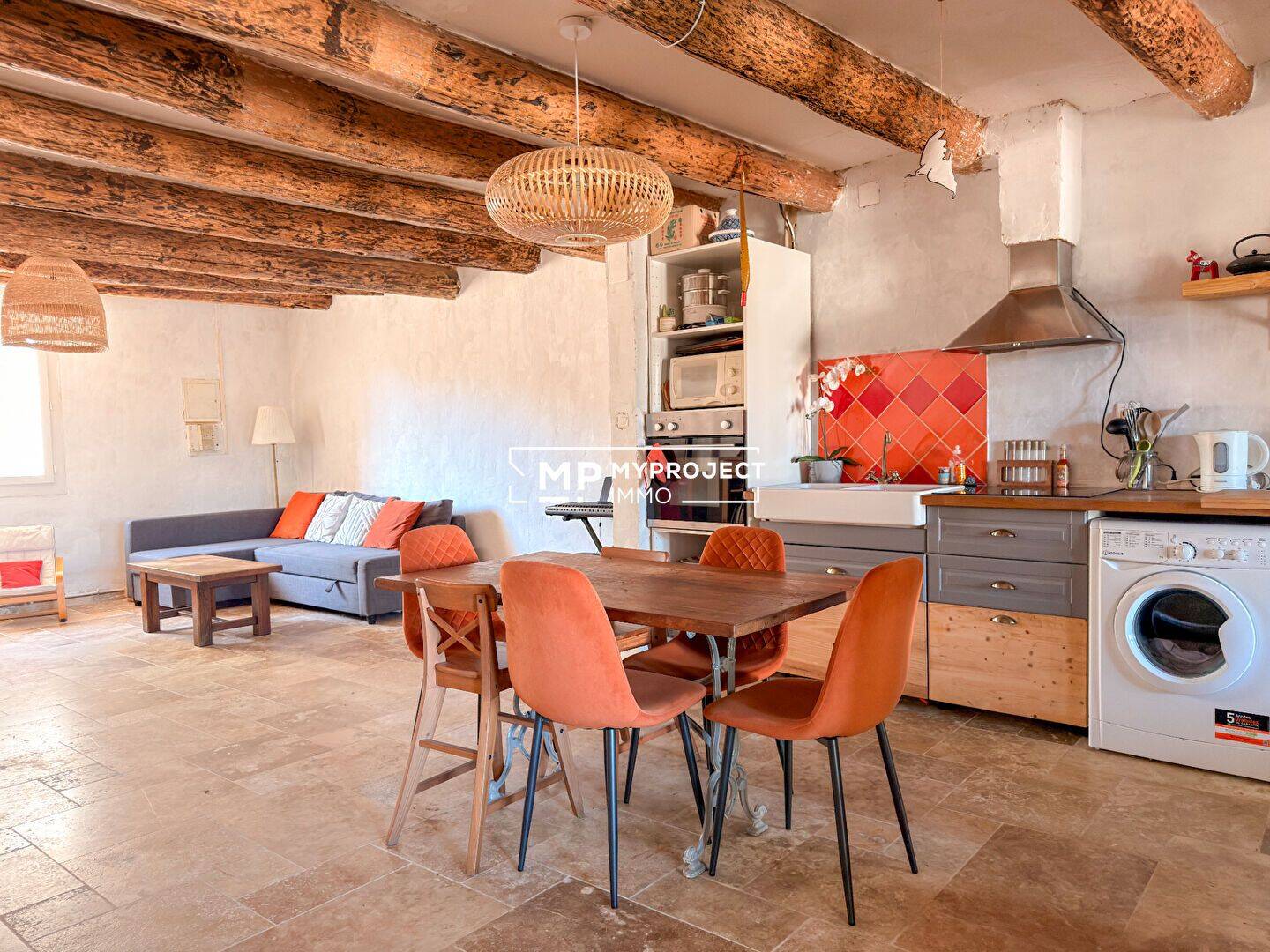 Maison 4 pièces 100 m² · à Alleins · 100 m² · 272 000 €