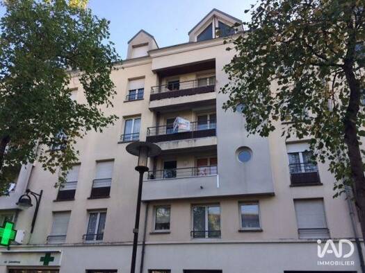 Appartement à louer 847 € 2 pièces 1 chambre 47 m² RDC Centre Ville-Cathédrale-Marché-Grande Île-Clos Godet Meaux 77100