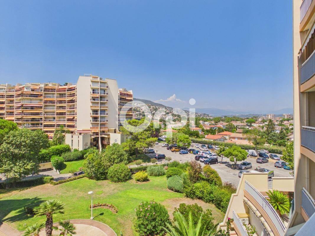 Appartement 2 pièces 33 m² · à Mandelieu-la-Napoule · 33 m² · 895 €/mois