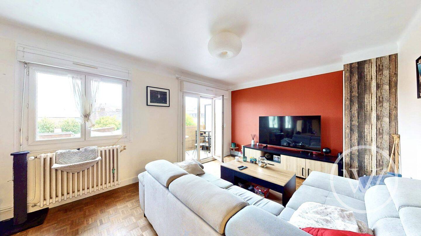 Appartement 4 pièces 71 m² · à Gray · 71 m² · 75 000 €