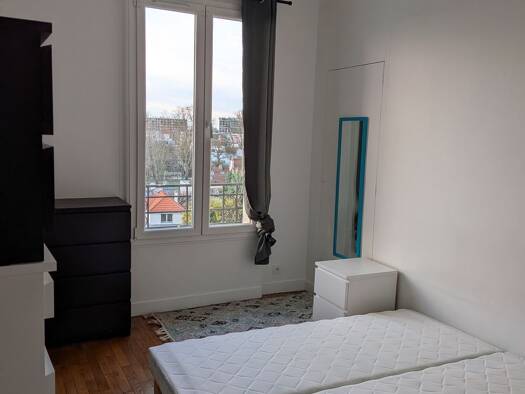 Appartement à louer 1 300 € 2 pièces 1 chambre 39 m² Étage -5/6 Chemins des Vignes Issy-les-Moulineaux 92130