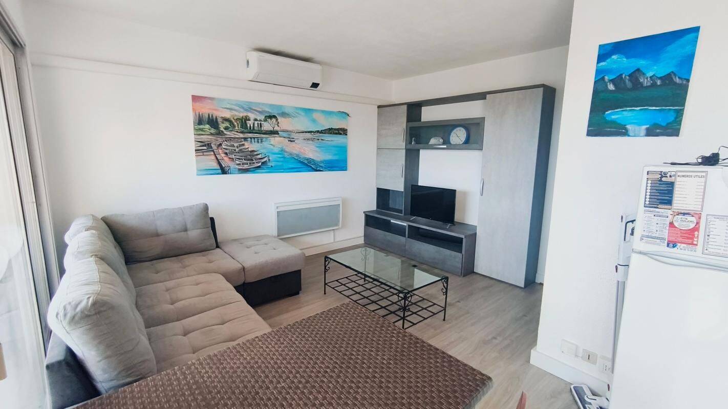 Appartement 2 pièces 36 m² · à Antibes · 35,9 m² · 900 €/mois