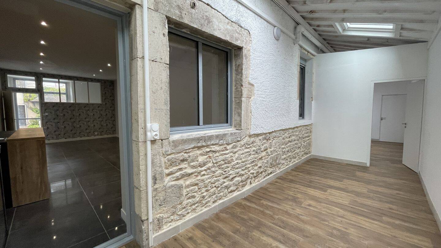 Appartement 6 pièces 149 m² · à Beaune · 148,8 m² · 400 000 €