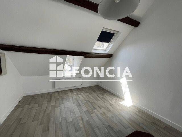 Appartement 1 pièce 15 m² · à Caen · 14,8 m² · 371 €/mois