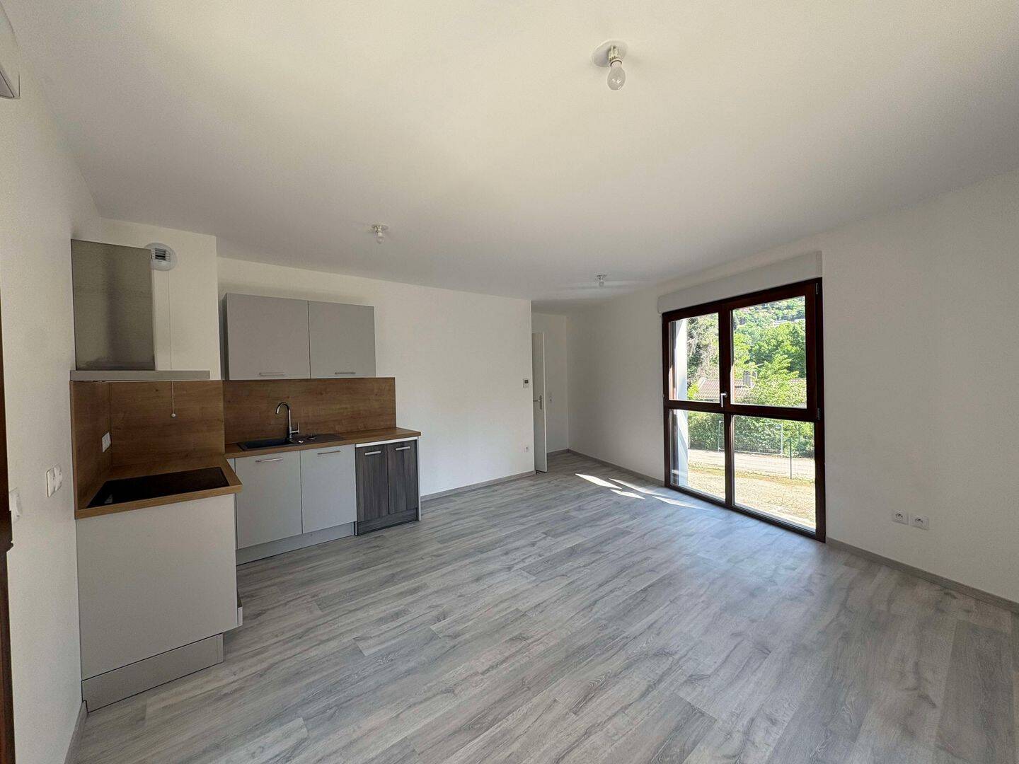 Appartement 4 pièces 75 m² · à Grenoble · 74,5 m² · 1 025 €/mois