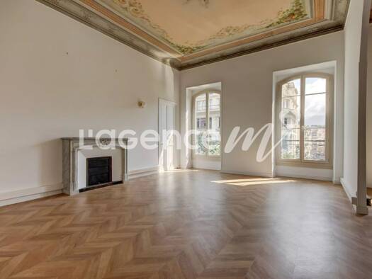 Appartement à vendre 1 010 000 € 6 pièces 4 chambres 160,45 m² Étage 3/4 Notre Dame Nice 06000